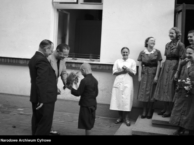 Obraz 5 z jednostki "Kolonie letnie w Domu dla Dzieci Powiatu Krakowskiego przy ul. Podlesie 157 w Radziszowie"