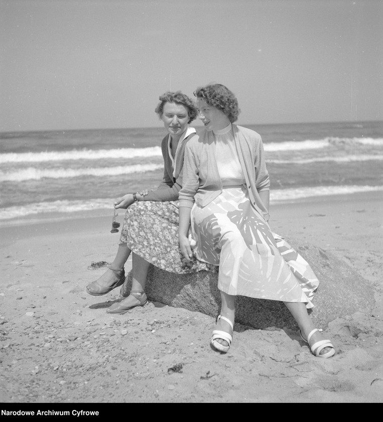 image.from.collection.number "Moda damska lata 1950111"
