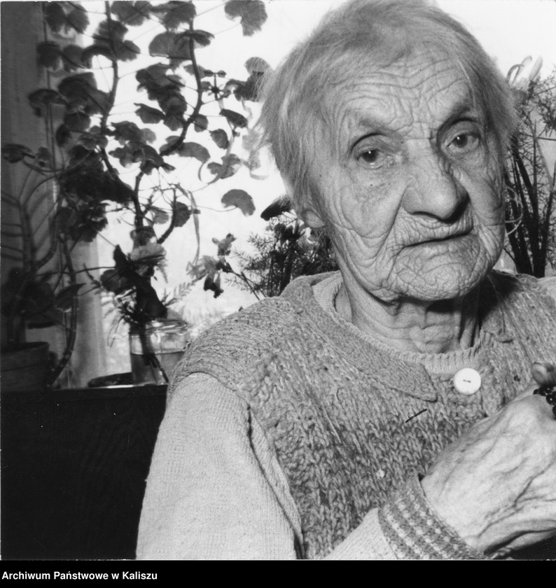 Obraz 4 z kolekcji "Kobiety na archiwalnych zdjęciach111"