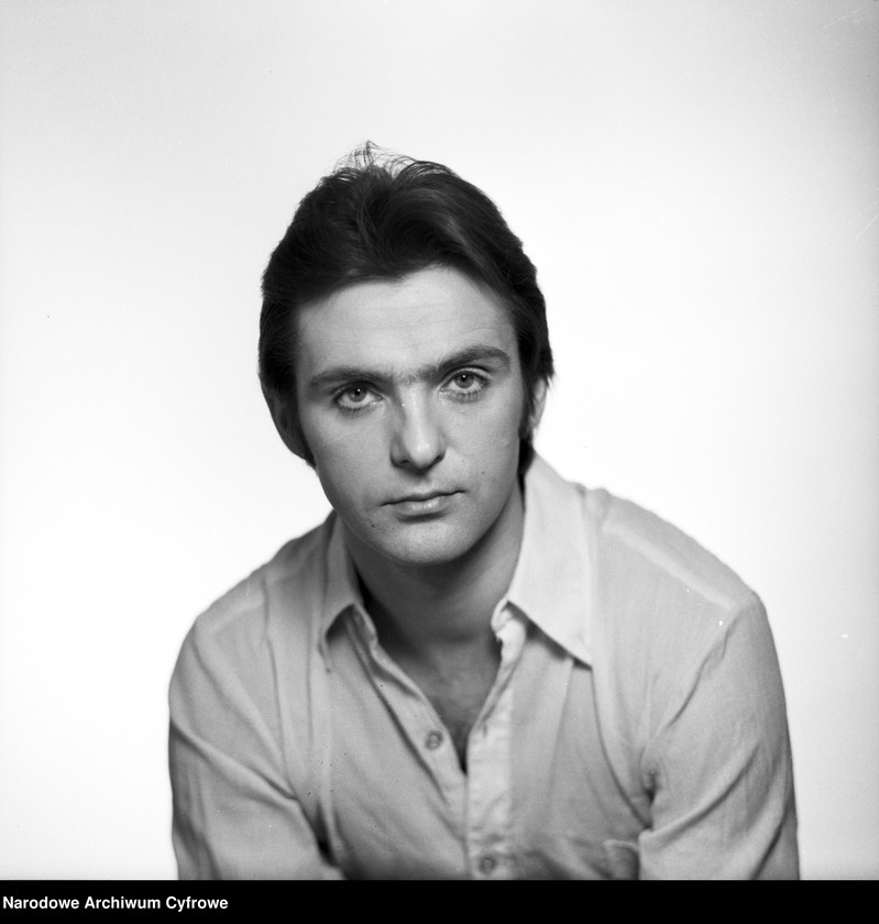 image.from.unit.number "Janusz Smoliński, tancerz"