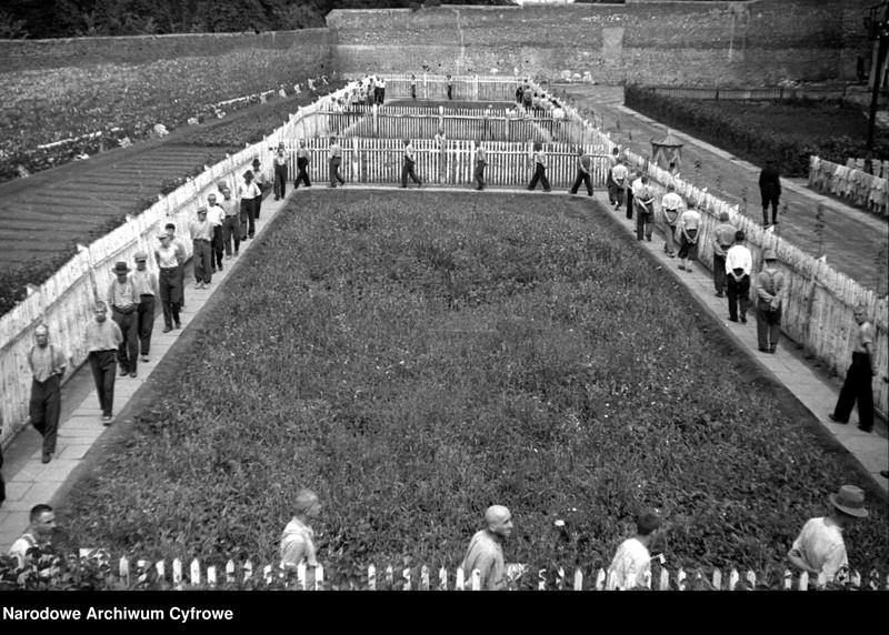 image.from.unit.number "Więzienie św. Michała przy ul. Senackiej 1/3 w Krakowie"