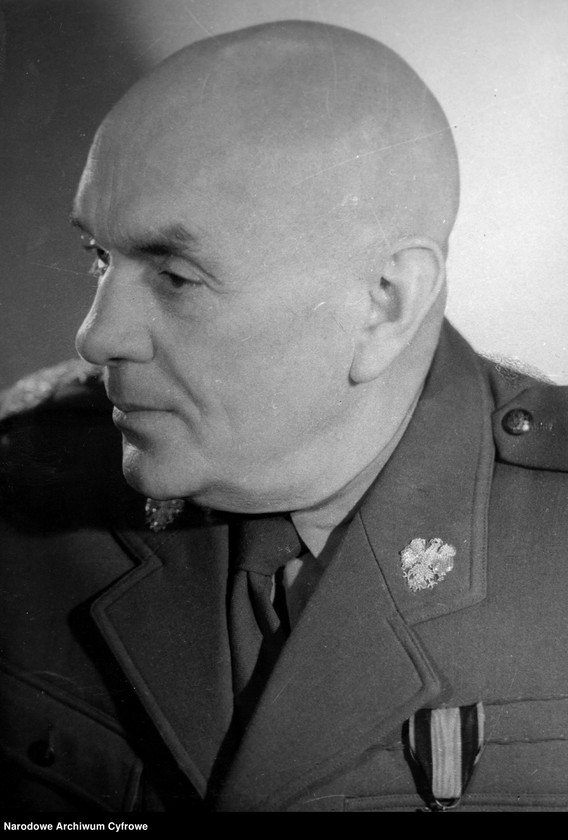 image.from.unit.number "Zygmunt Berling"