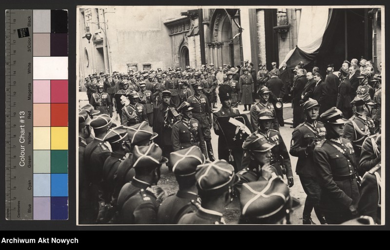 Obraz 9 z kolekcji "Józef Piłsudski - biografia w dokumencie archiwalnym111"