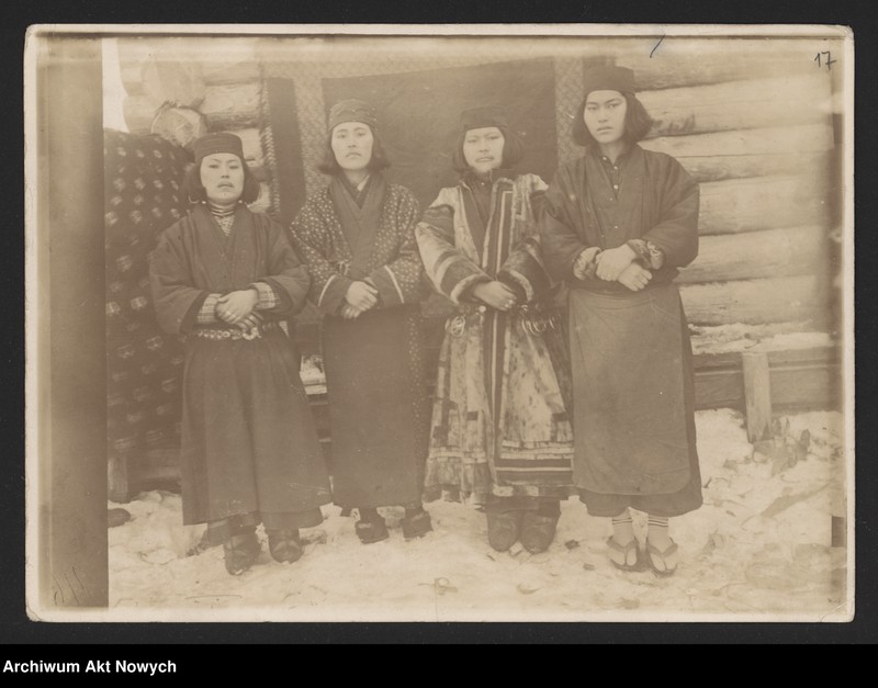 Obraz 14 z kolekcji "Fotografie ze zbiorów Bronisława Piłsudskiego.111"