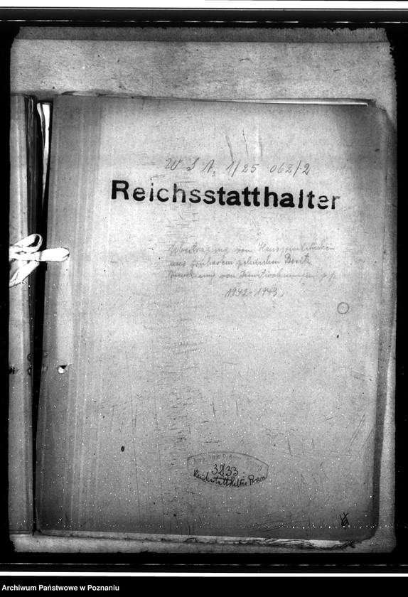 Obraz 4 z jednostki "Übertragung von Hausgrundstücken aus früherem polnischen Besitz. Zuweisung von Dienstwohnungen usw."