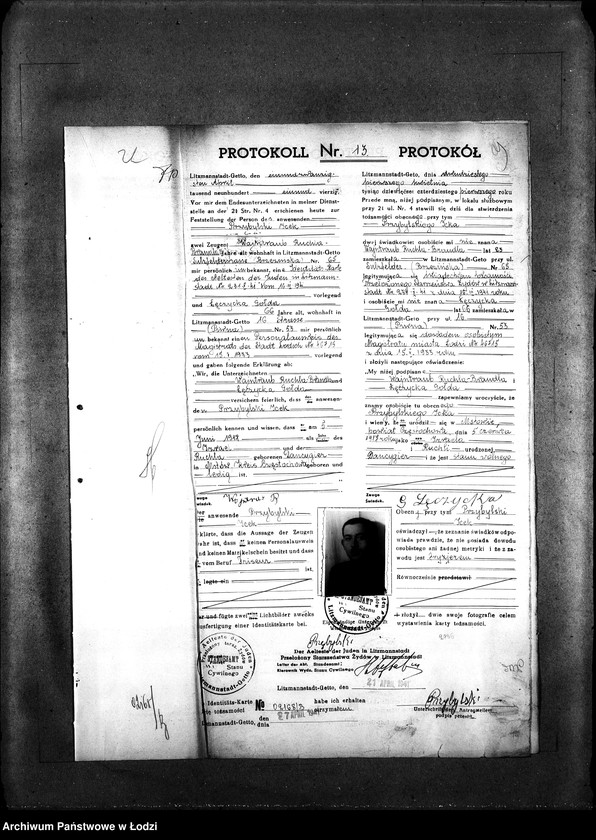 Obraz 16 z jednostki "[Protokoły stwierdzające na podstawie zeznań 2 świadków personalia i tożsamość osób ubiegających się o kartę tożsamości]"