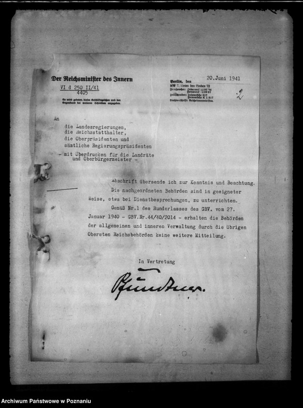 Obraz 6 z jednostki "Unterbringung der Behörden. Einrichtung der Dienststrafkammer. Förderrung des Baues von Baracken. Organisation des Gestapo."