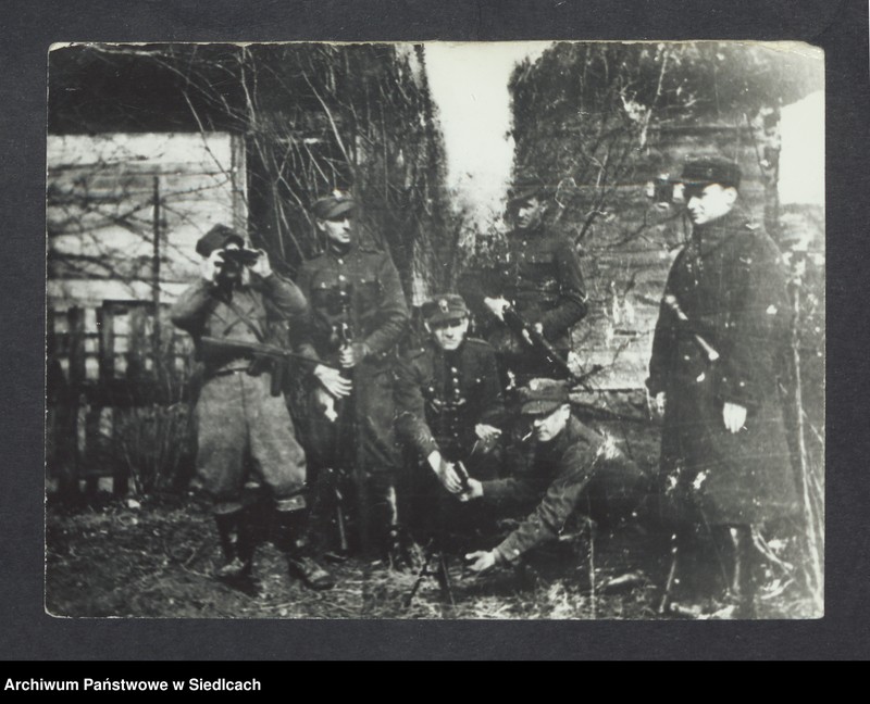 Obraz 7 z kolekcji "Żołnierze Oddziału Partyzanckiego „Zenona”111"