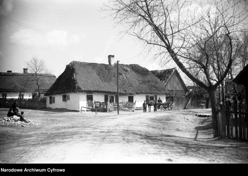 image.from.collection.number "Wieś polska w okresie II RP111"