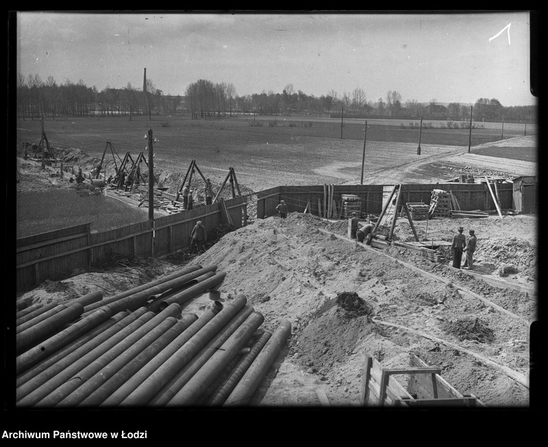 Obraz 1 z jednostki "Układanie wodociągu Dąbrowa? Górki?"