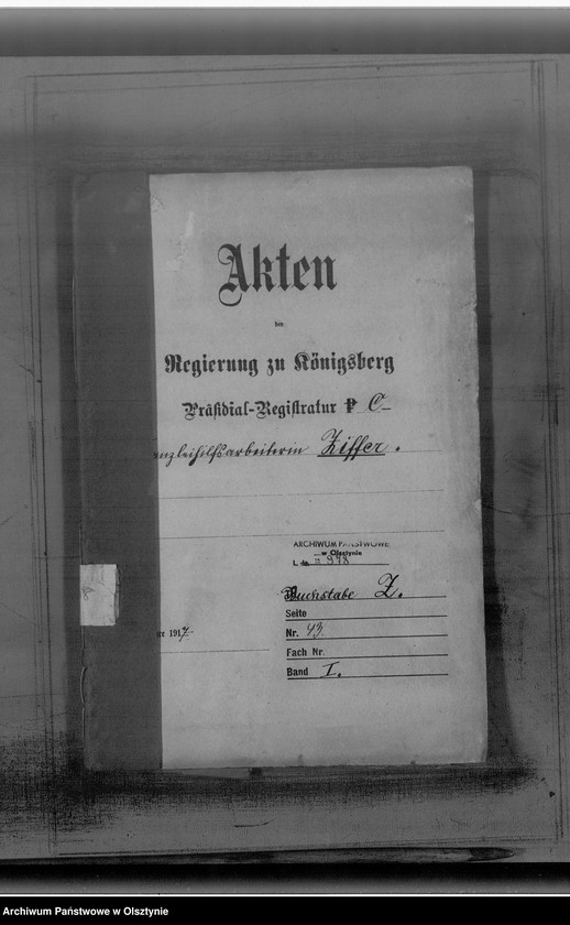 image.from.unit.number "Kanzleihilfsarbeiterin Ziffer [Anna]"