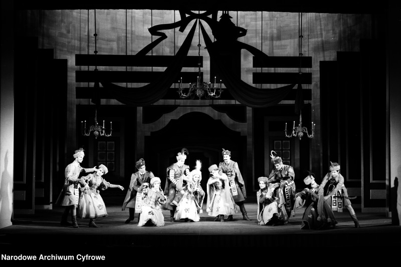 Obraz 2 z jednostki "Warszawa. Teatr Narodowy - przedstawienie "Kram z piosenkami""