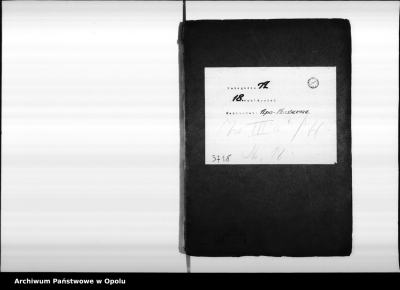 Obraz 4 z jednostki "18. Wahlbezirk Wahllokal: Apo - Kaserne"