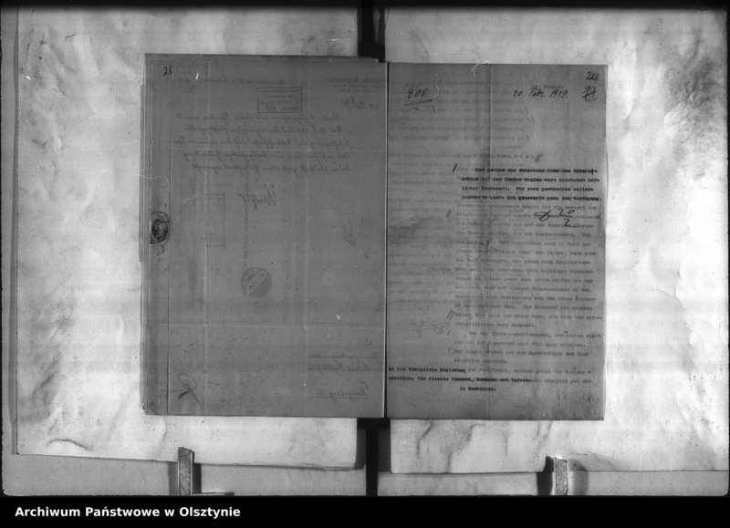image.from.unit.number "Saalau, Schloss"
