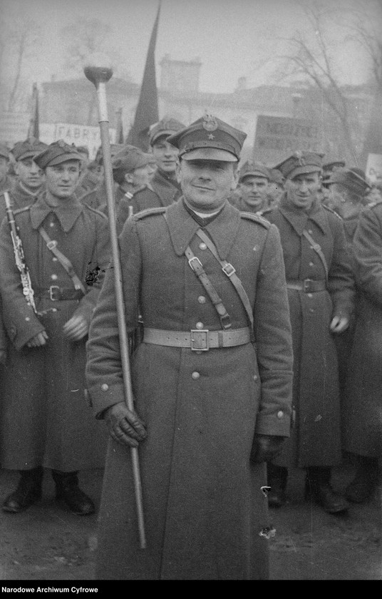 image.from.unit.number "Manifestacja z udziałem żołnierzy w Lublinie"