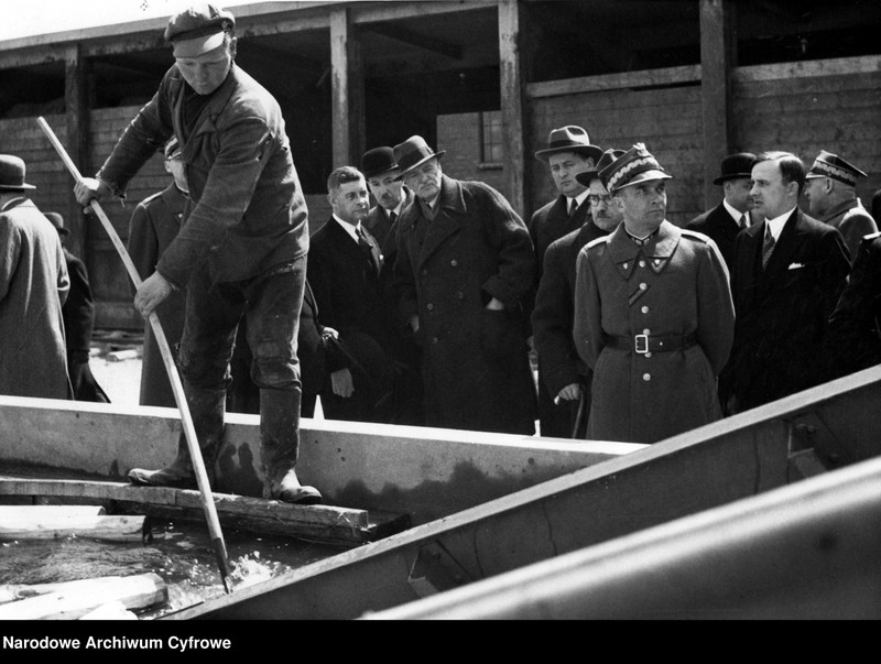 image.from.unit.number "Wizyta prezydenta RP Ignacego Mościckiego w Fabryce Celulozy w Niedomicach"