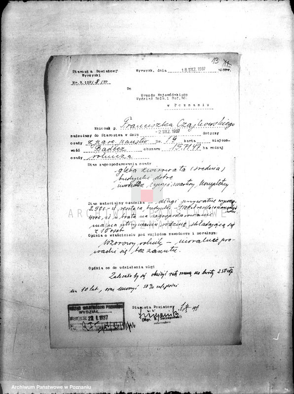 Obraz 17 z jednostki "/Podania rolników o ulgi w spłacie należności Funduszu Obrotowego Funduszu Obrotowego Reformy Rolnej z terenu powiatu wyrzyskiego"