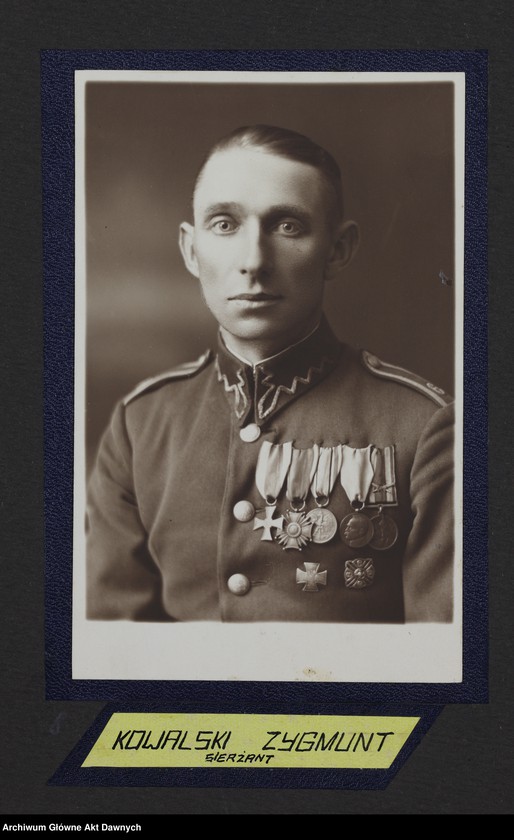 Obraz 16 z jednostki "Zbiór fotografii. Album Korpus podoficerów zawodowych 6 pułku piechoty Legionów. Wilno 28 VII 1934."