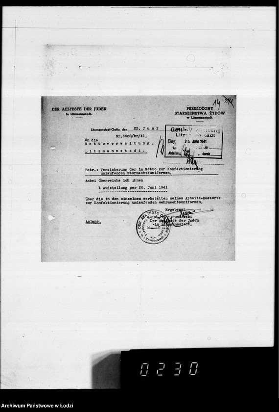 Obraz 18 z jednostki "Korrespondenz betr.Versicherung der im Getto zur Konfektionierung umlaufenden Wehrmachtsuniformen und Aufstellung über ausgeführte Transporte."