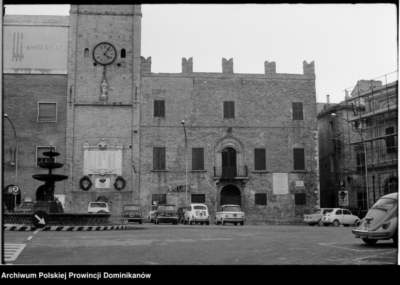 image.from.unit.number "Włochy. Potenza Picena; Florencja; Piza; Polski Cmentarz Wojenny w Bolonii"