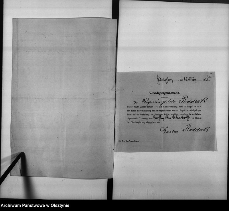 image.from.unit.number "Regierungsbote Roddezk [Ferdinand Gustav]"