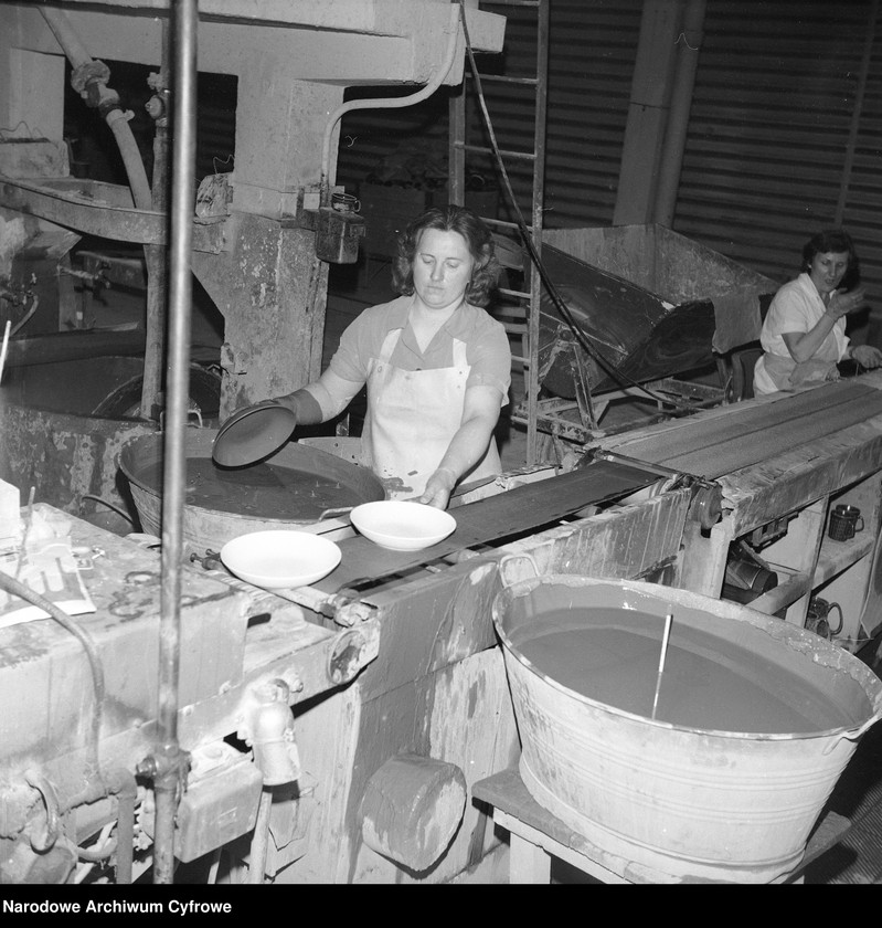 image.from.unit.number "Zakłady Porcelitu Stołowego w Pruszkowie"