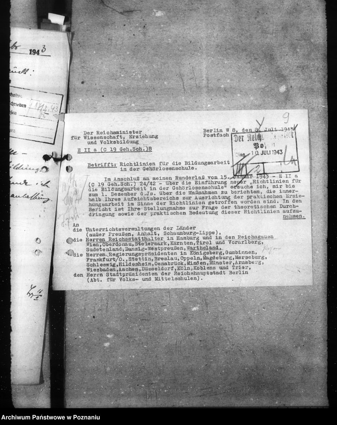 Obraz 15 z jednostki "Blinden- und Gehörlosen- Unterricht. Hilfsschulen. Hebammenvorschule"