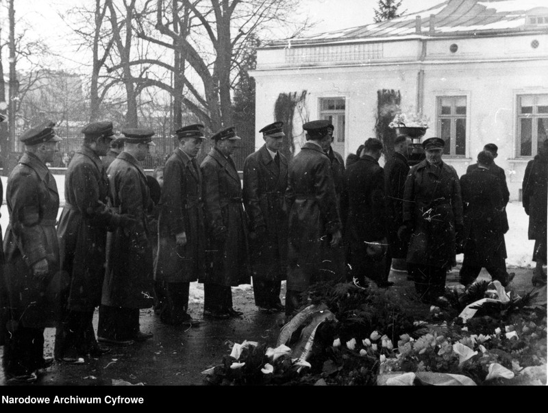 image.from.unit.number "Uroczystości imieninowe śp. Józefa Piłsudskiego w Warszawie"