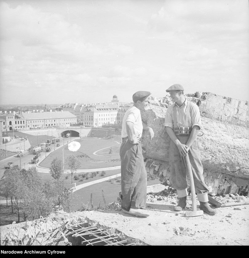 image.from.unit.number "Migawki z Warszawy"