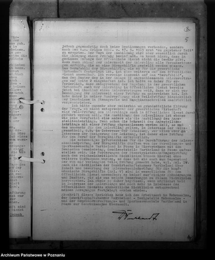 Obraz 9 z jednostki "Ausbildung von Dienstanfängern, Lehrligen und Bürogehilfinnen"