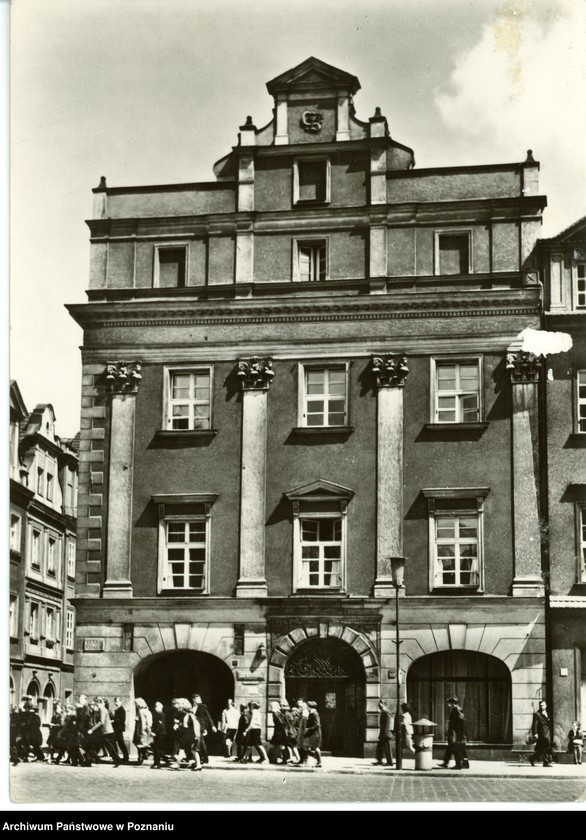 Obraz 1 z jednostki "Poznań - "Czerwona Apteka" - zabytkowa kamieniczka na Starym Rynku"