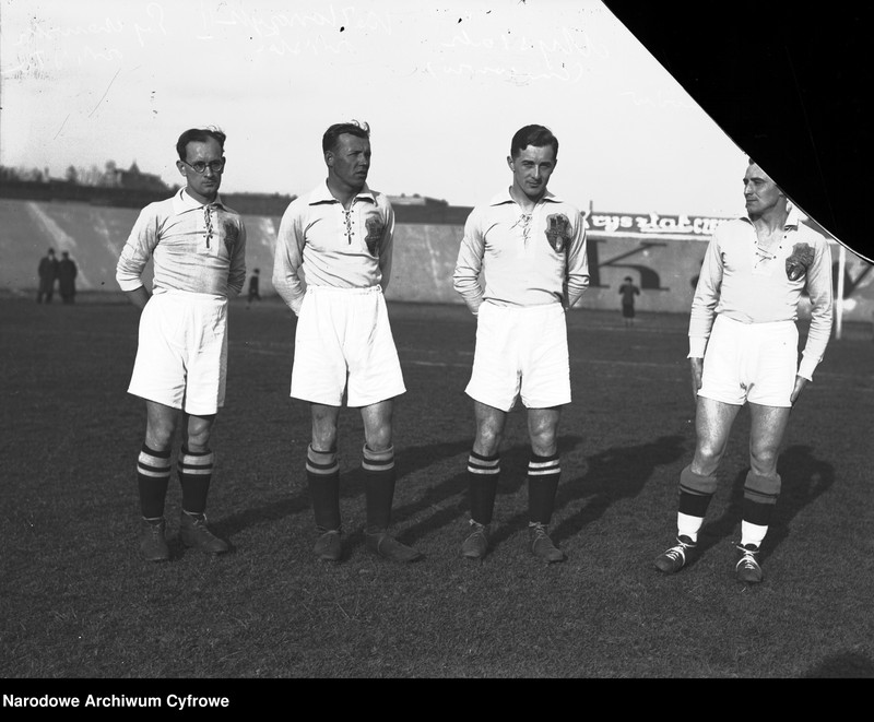 image.from.unit.number "Obóz treningowy polskich piłkarzy w Krakowie przed meczem z Czechosłowacją"