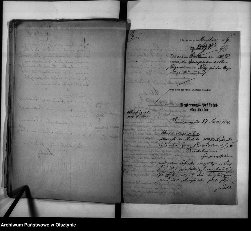 image.from.unit.number "Regierungs-Hauptkassen-Assistent den Penz [Richard] 1. Juli 1893 Reg.[ierungs] Hauptkassen-Buchhalter Rechnungsrat"