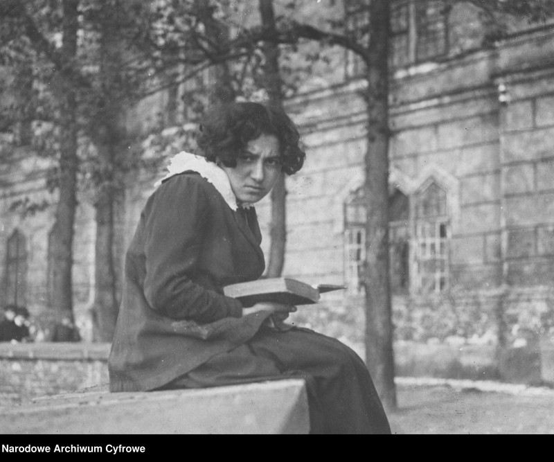 Obraz 1 z jednostki "Żydowska uczennica na Wawelu w Krakowie"