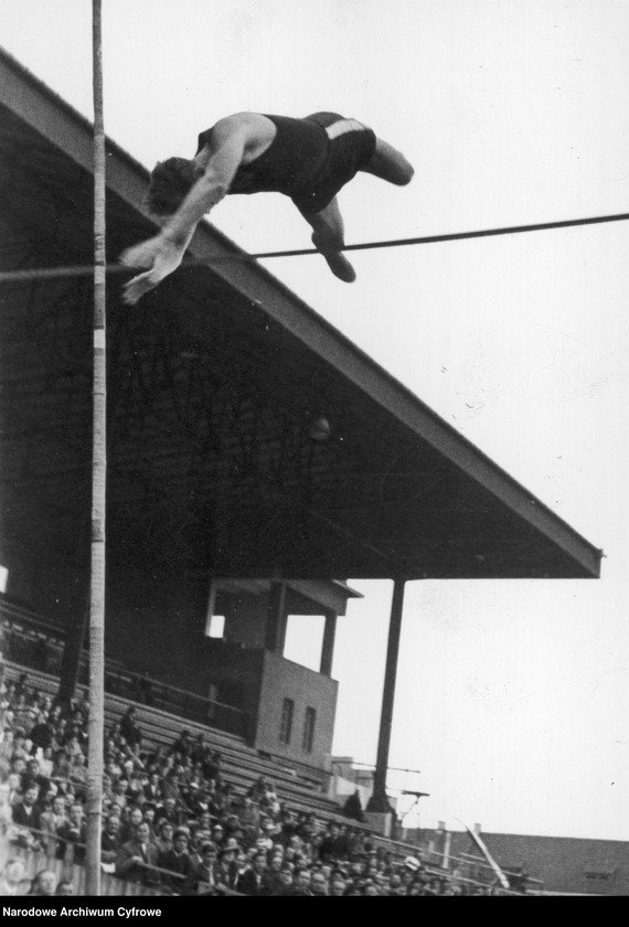 image.from.unit.number "Lekkoatletyczne mistrzostwa Polski na Stadionie Wojska Polskiego im. Marszałka Józefa Piłsudskiego w Warszawie"