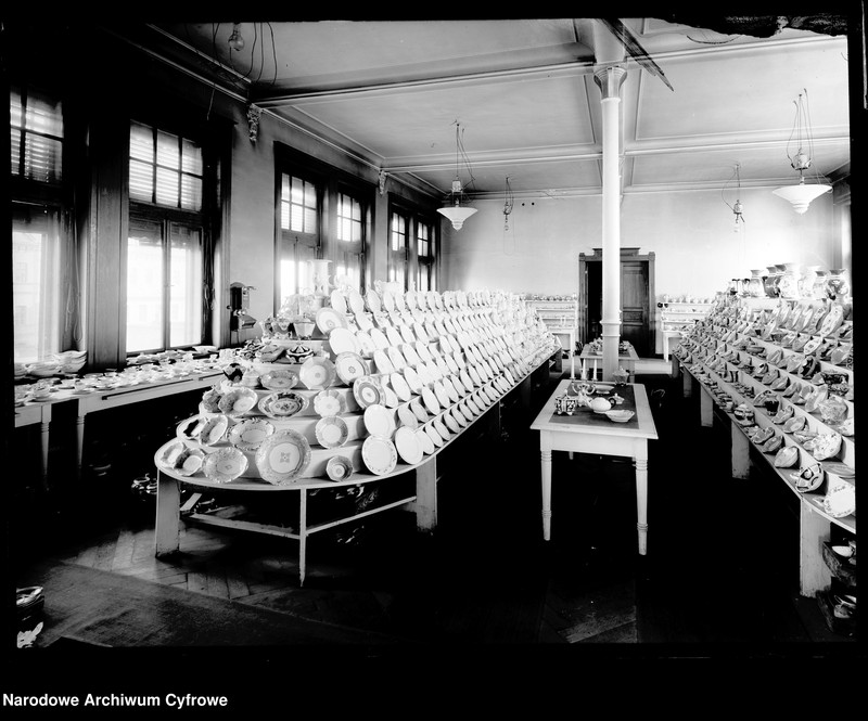 image.from.unit.number "Fabryka porcelany w Tułowicach (R.S. Tillowitz)"