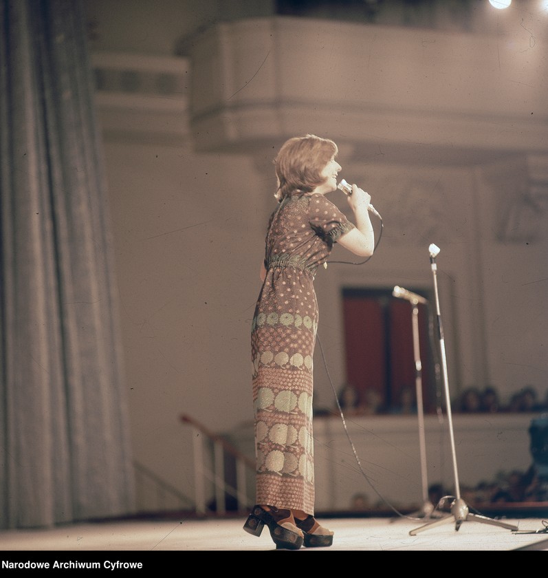 image.from.unit.number "Koncert estradowy "Tylko raz" w Sali Kongresowej Pałacu Kultury i Nauki w Warszawie"