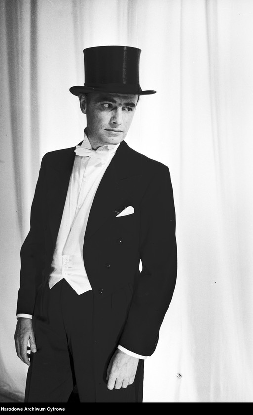 Obraz 3 z jednostki "Warszawa. Teatr Syrena - sztuka "Jim strzela pierwszy""