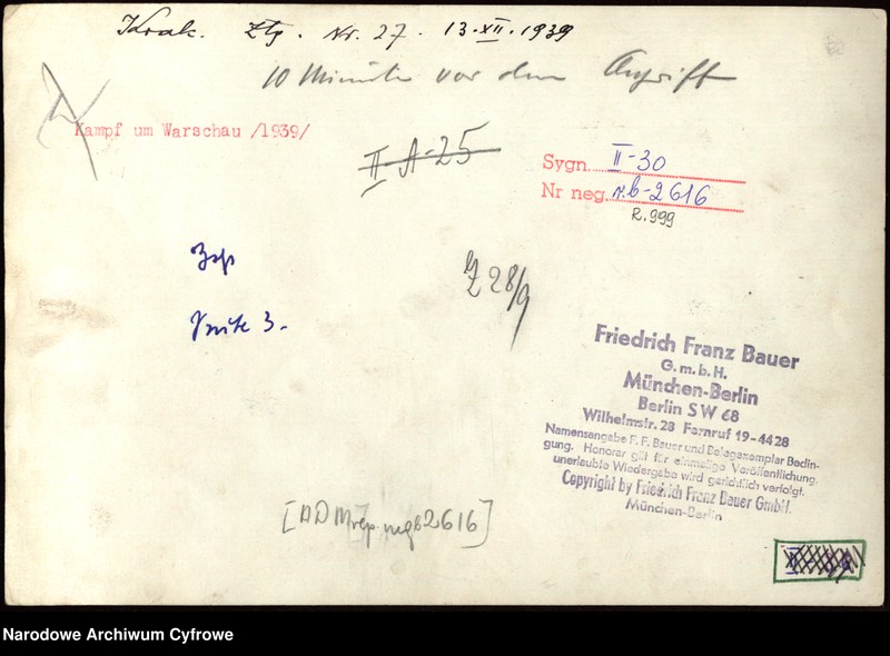 image.from.unit.number "Żołnierze niemieccy w okopach podczas walk o Warszawę"