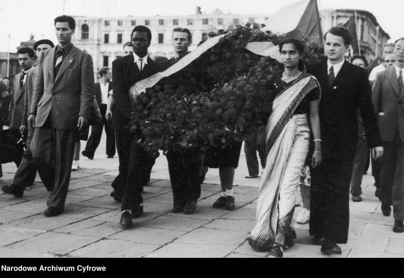 image.from.unit.number "Międzynarodowa Konferencja Młodzieży Pracującej w Warszawie"