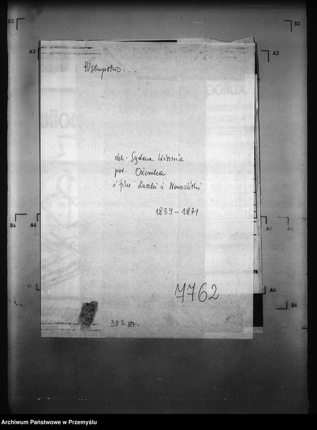 Obraz 4 z jednostki "[Kopie ksiąg metrykalnych parafii Ożomla z filiami Laszki, Nowosiółki (dekanat Sądowa Wisznia)]"