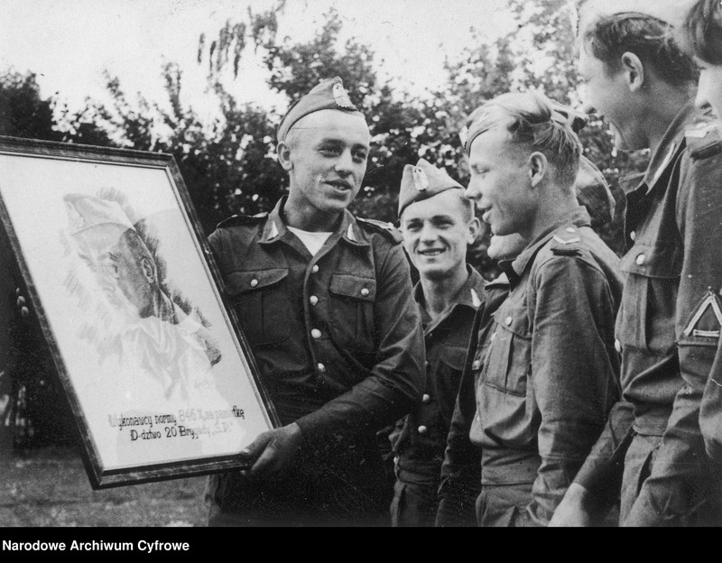 image.from.unit.number "Zlot przodowników pracy Służby Polsce w Warszawie"