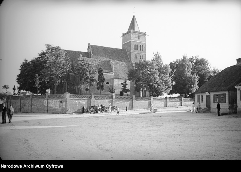 image.from.unit.number "Służewo w województwie pomorskim"