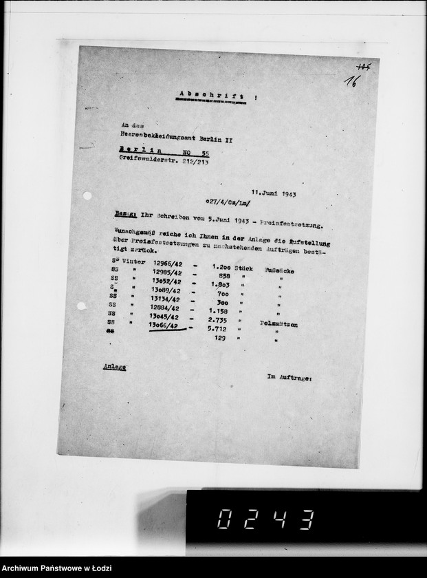 Obraz 20 z jednostki "456 Kriegsauftrag SS 13066/42 5712 Pelzmützen, 129 Pelzhauben HBA Berlin II"