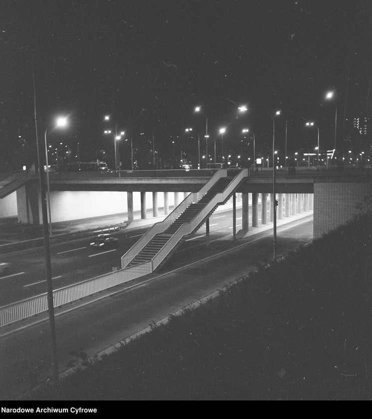 image.from.unit.number "Trasa Łazienkowska w Warszawie"