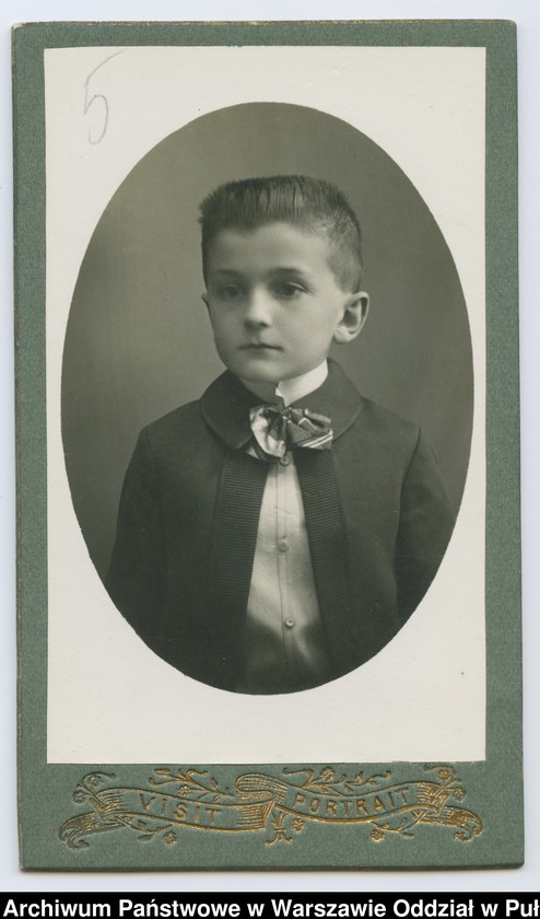 Obraz 6 z kolekcji "Chłopcy w niebieskich mundurkach... - uczniowie pułtuskiego Gimnazjum z okresu I wojny światowej"