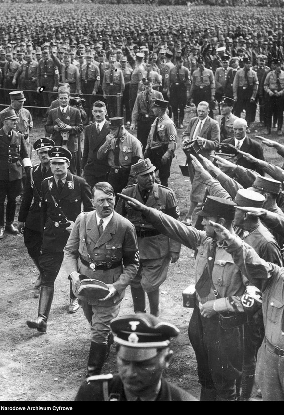 image.from.unit.number "Parteitag NSDAP (Narodowo-Socjalistycznej Niemieckiej Partii Robotników) w Norymberdze"