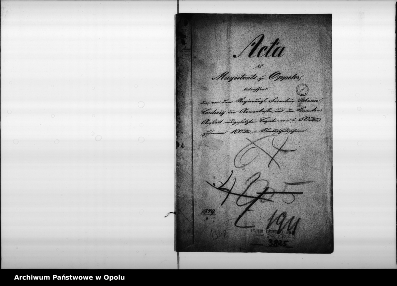 Obraz 4 z jednostki "Acta des Magistrats zu Oppeln betreffend: die von dem Regierungs-Secretair Johann Ludwig der Armenkasse und der Kranken Anstalt ausgesetzten Legate von à 50 Rtl. zusammen 100 Rth. in Staatsschuldscheine"