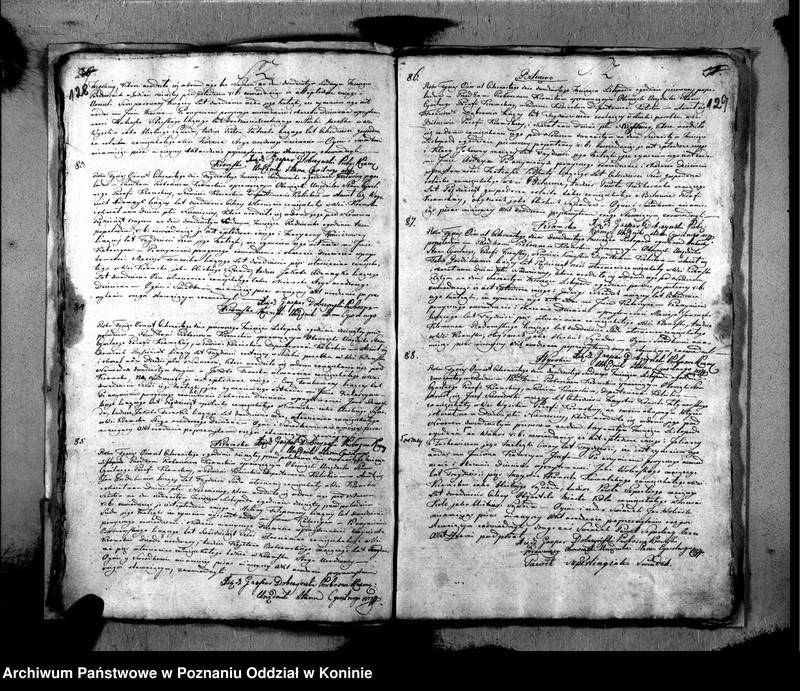 image.from.unit.number "Akta urodzonych, zaślubionych i zmarłych"