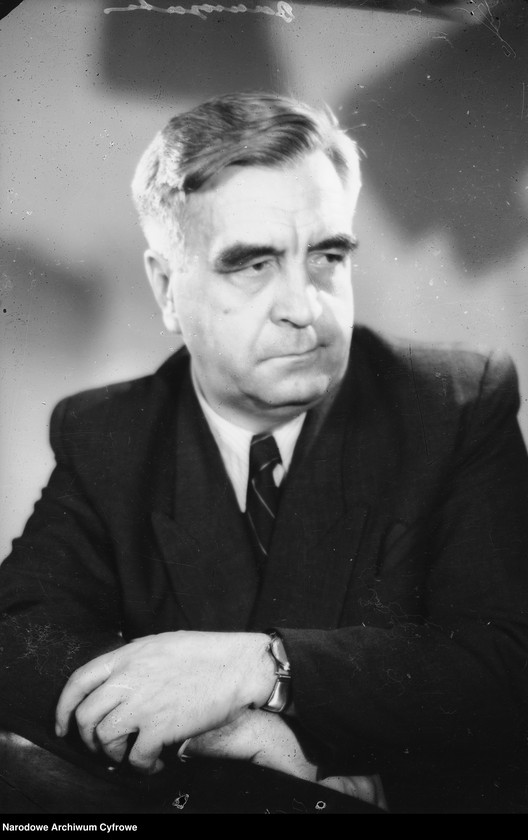 image.from.unit "Aleksander Baumgardten"